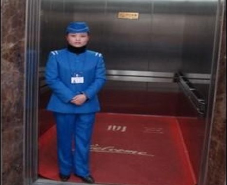 电梯导乘